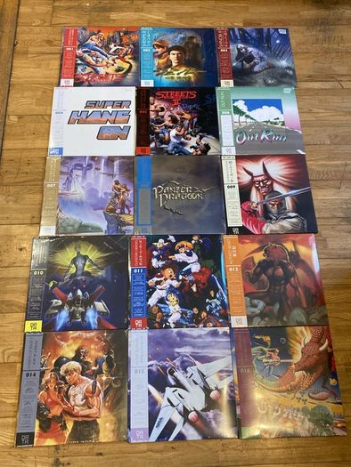 Data discs 1-16 vinyl records.