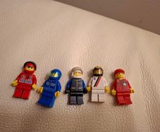 Lego Lot of 5 Mini Figures