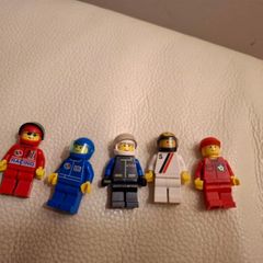 Lego Lot of 5 Mini Figures