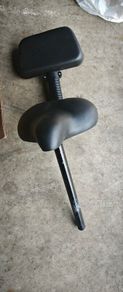 bicycle brakes and seat with back rest