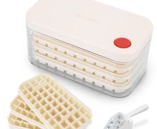 Brand New Ice Cube Tray Set 150 Cubes 3 Trays with Lid