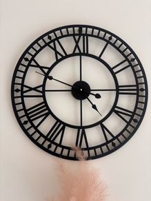 Wall clock