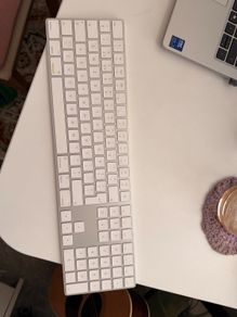 Apple Magic Keyboard (A1843)