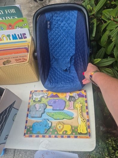 free toys and books