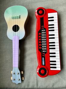 Electronic Piano Keyboard 37 Keys Red + toddler guitar