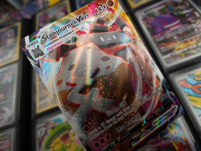 Stonjourner VMAX ! Ultra Rare ! from Sword & Shield Set ! 2020 ! Pokemon Card !