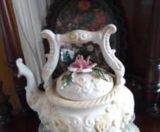 Capidemonte Vintage Teapot