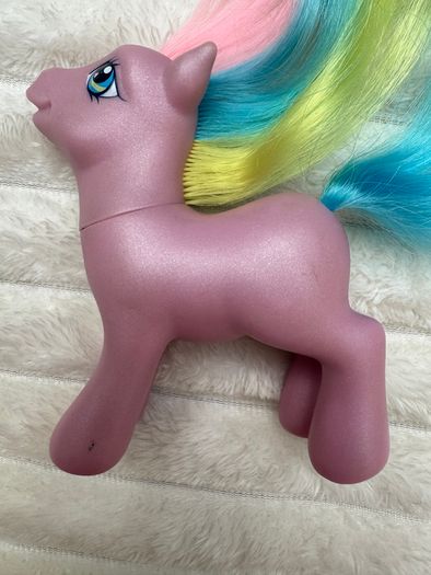 My Little Pony G3 Birthday Pony November Chrysanthemum Used Please see pictures