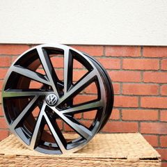 18" Vw R Type black Alloys Seat Audi Skoda Vw 5x112