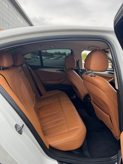 BMW 5-Series 2019