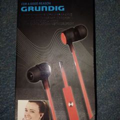 Earphones grundig