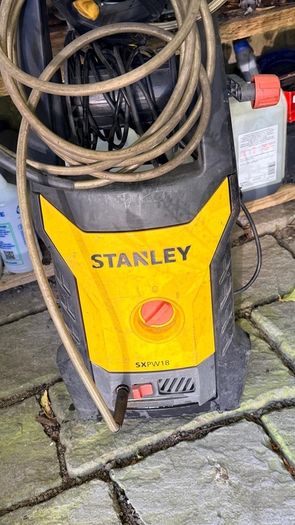 Stanley pressure washer