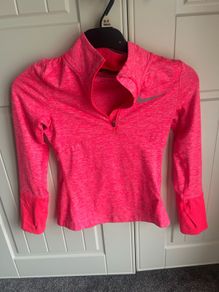 6-8y Nike dri fit top