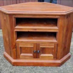 Corner tv unit