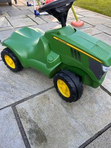 John Deer Toy Tractor