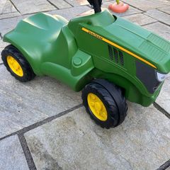 John Deer Toy Tractor
