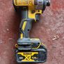 dewalt drill Image 4