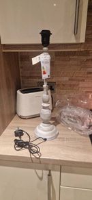 Table lamp