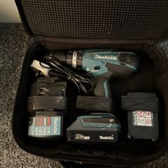 Makita Combi Drill 18v  2x battery case and charger