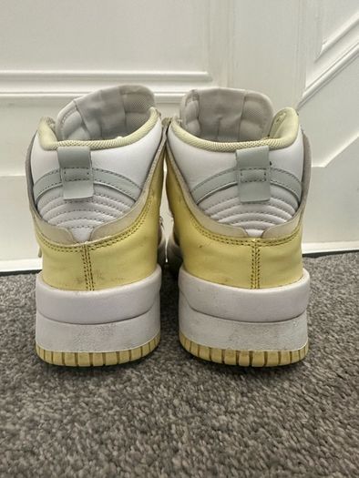 Nike dunk high up