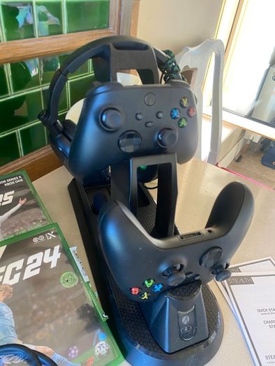 Xbox Gaming Bundle