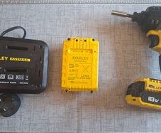 Stanley Fatmax 18V Impact Driver+Charger+2 batteries