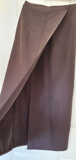 As New - Size 8 / 10 - A Lovely Fine Cord Wrap Around Skirt - Excellent Condition - #