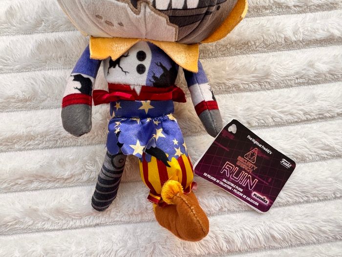 Funko Five Nights At Freddy's Security Breach Ruined Moon approx. 25 cm. Used Please see photos