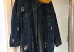 Denim jacket with fur
