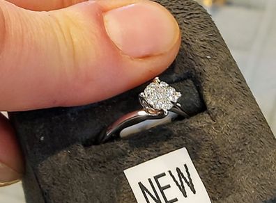 Engagement Diamond Ring