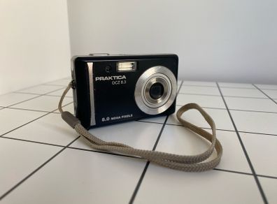 Praktica DCZ 8.3 Digital Camera