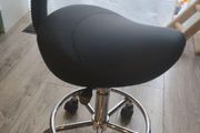 saddle chair/stool on wheels