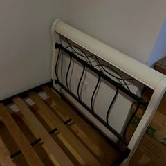 Single bed frame