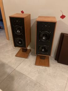 Bowers & Wilkins DM14 Stereo Speakers System