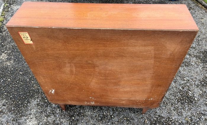 Retro Vintage SF Quinn sliding door cabinet c1970