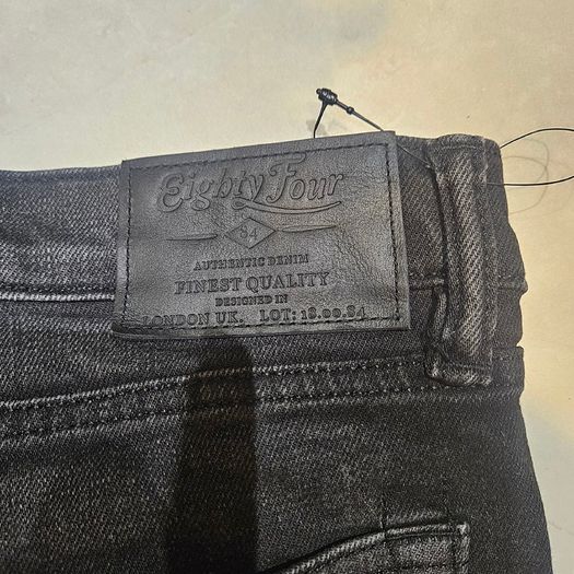 Eighty Four Men's Straight Fit Jeans - W38 L31 - Washed Black
