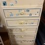 Chest of drawers Image 4
