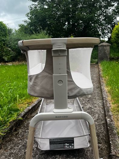 Maxi-Cosi Iora Air Co-Sleeper