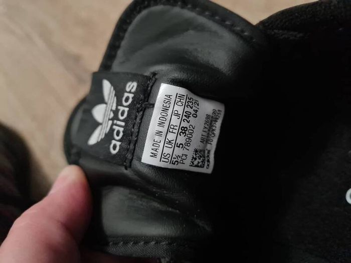 adidas continential 80