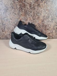 womens ECCO Chunky W zip trainers black leather runners Size UK 6 EU 39