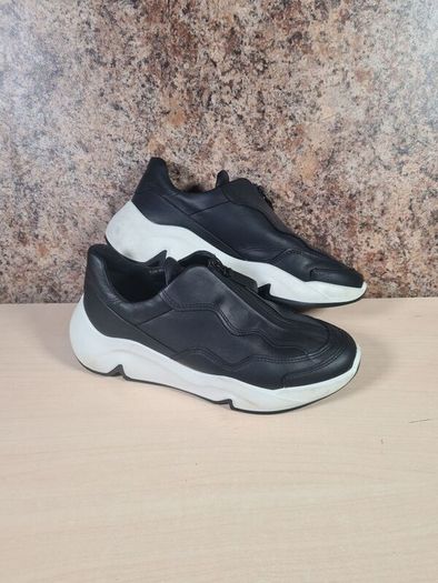 womens ECCO Chunky W zip trainers black leather runners Size UK 6 EU 39
