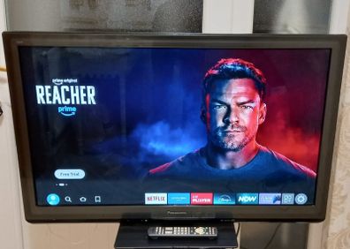42 " Panasonic plasma TV for sale