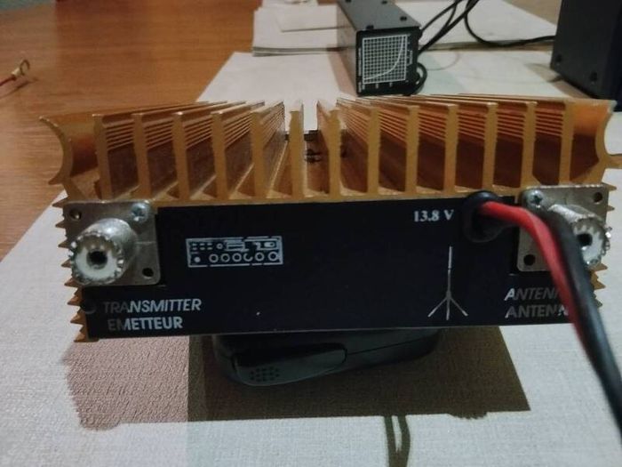 CB / ham amplifier