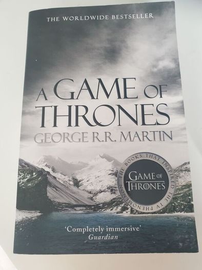 A game of thrones by George R R Martin