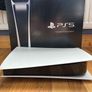 PS5 Digital Edition, 2x Controllers, Box & Cables Image 2