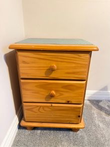 Wardrobe and Side Drawers