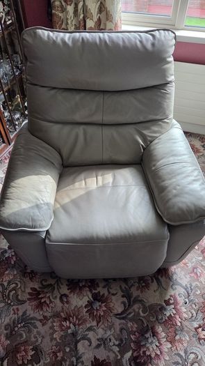 3+1+1 Premium Electric Reclining Leather Suite