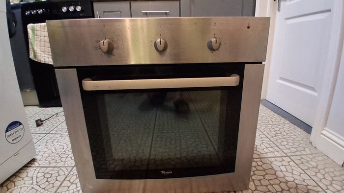 Whirlpool electric oven