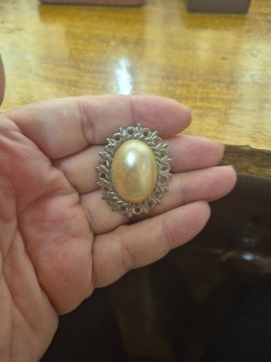 Vintage Brooch