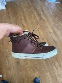 Kids shoes